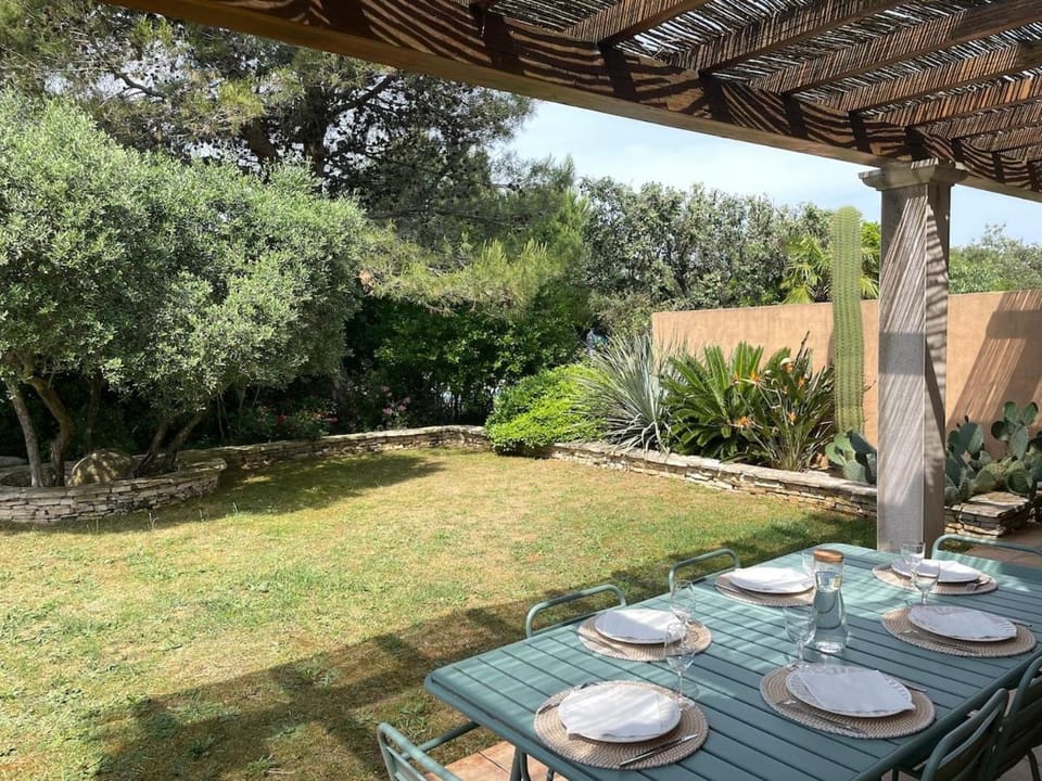 Garden, Garden