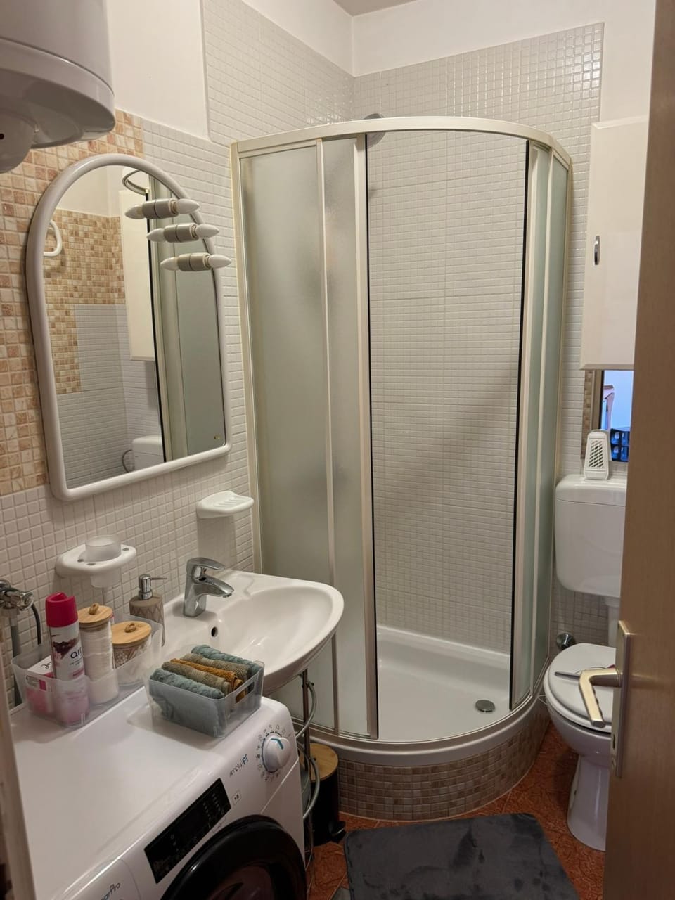 Petris Apartment - Private Parking - Self Check-in Apartment in Zadar