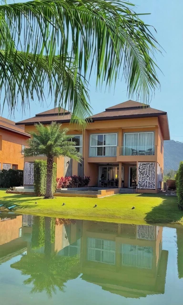 Garden, Dining area, Garden view, Mountain view, River view, Swimming pool, Swimming pool, Parking