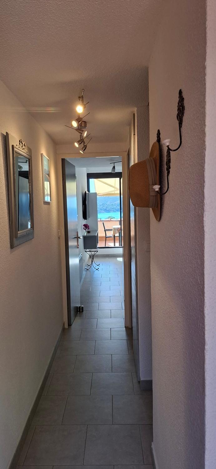 Gigaro Sylvabelle Sea Cocoon Duplex Apartment in La Croix-Valmer