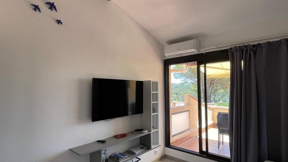 Gigaro Sylvabelle Sea Cocoon Duplex Apartment in La Croix-Valmer
