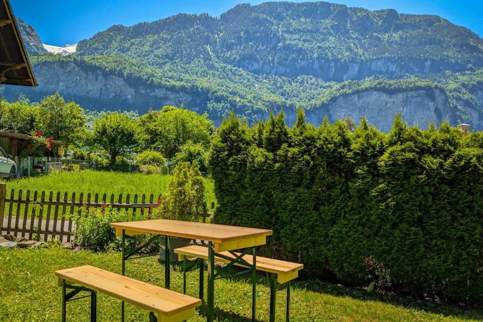 Dining area, Garden view, Mountain view