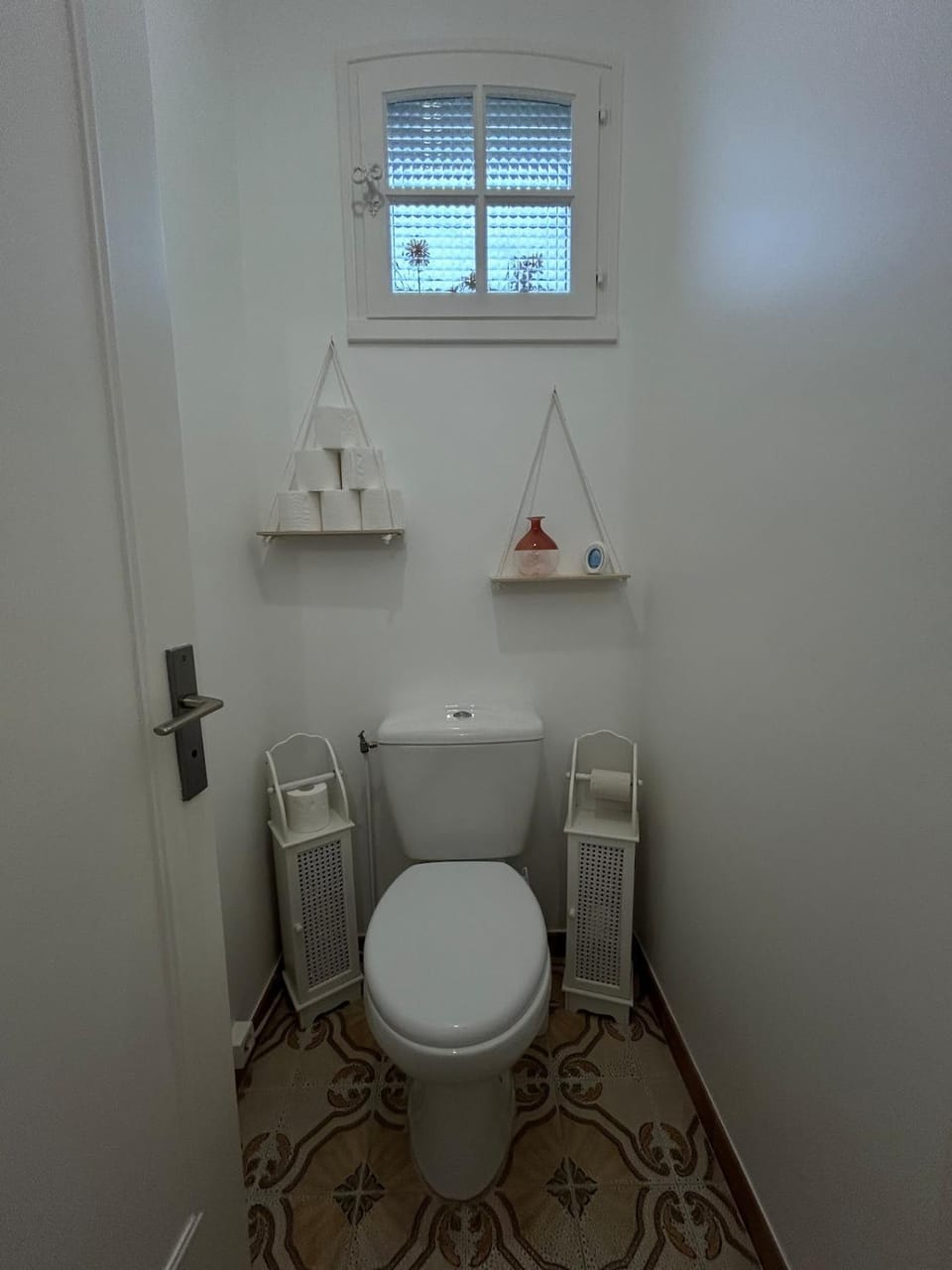 House with 5 bedrooms, 2 bathrooms, sleeps 9 House in Nouvelle-Aquitaine