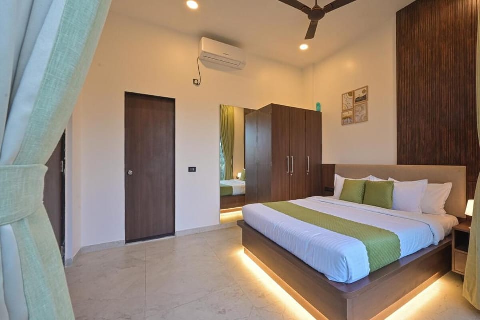 3BHK with pool Deshco Villa Celesto, Lonavala Villa in Lonavla