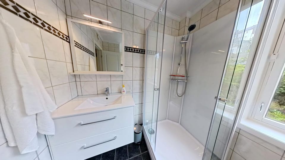 Perfect Group Stay Near City Center Apartment in Bergen