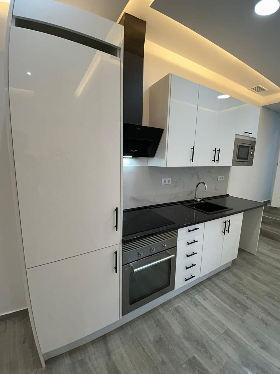 Luxury Place to Stay Apartment in Barcelona