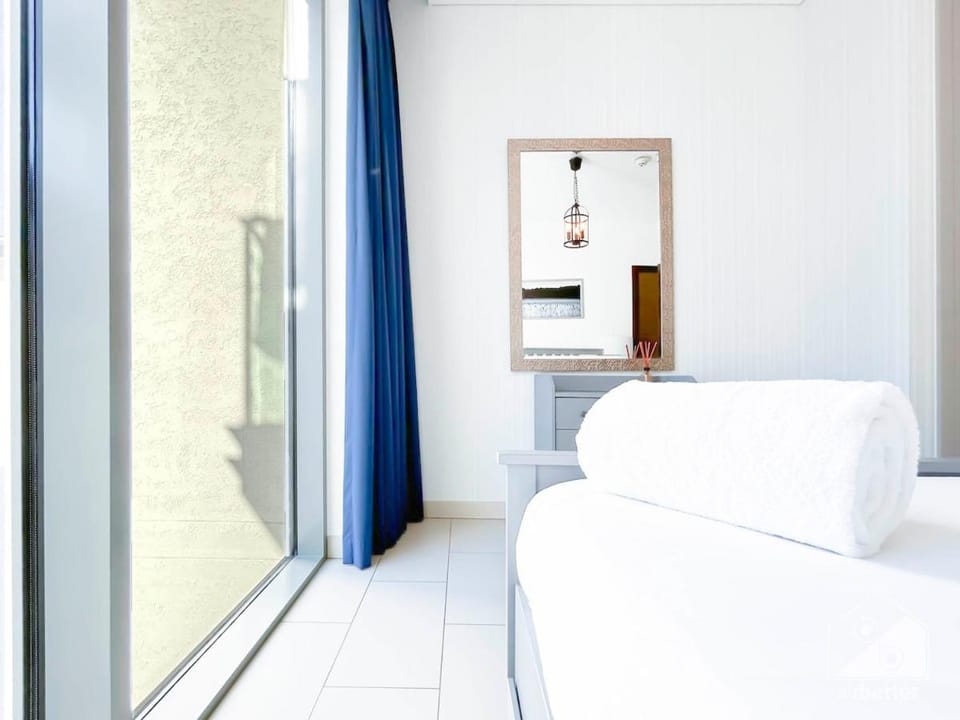 High Floor Luxury 1 Bedroom Sobha Hartland Pool & Gym Apartment in Dubai
