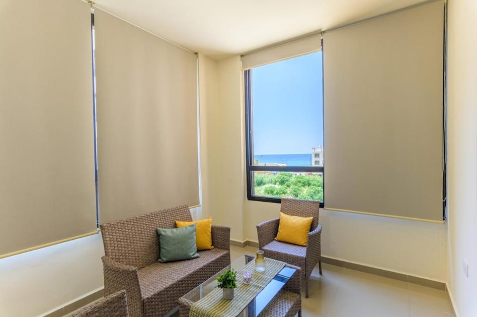 Mauve et Miel 2-BR Apartment In Batroun Apartment in Africa