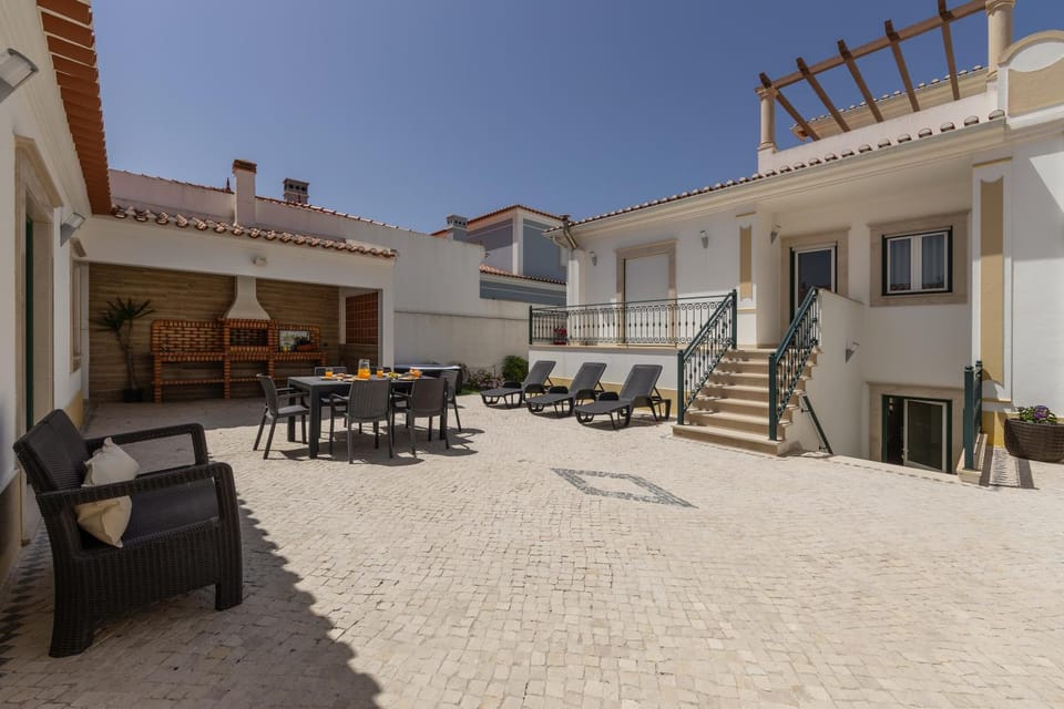 Patio, BBQ facilities, Balcony/Terrace, Dining area, sunbed