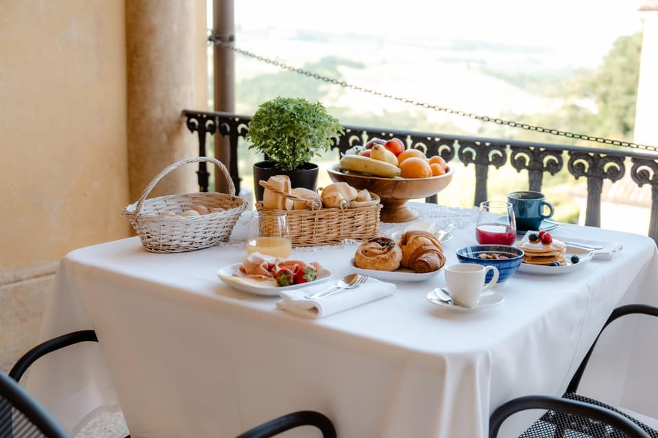 Balcony/Terrace, Breakfast, Continental breakfast, American breakfast