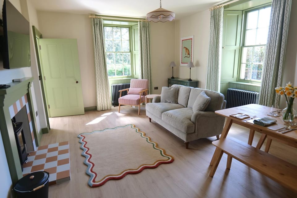The Lodge at Dabton House Apartment in Scotland