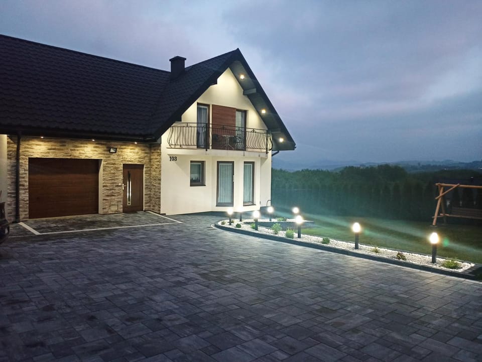 Property building, Night