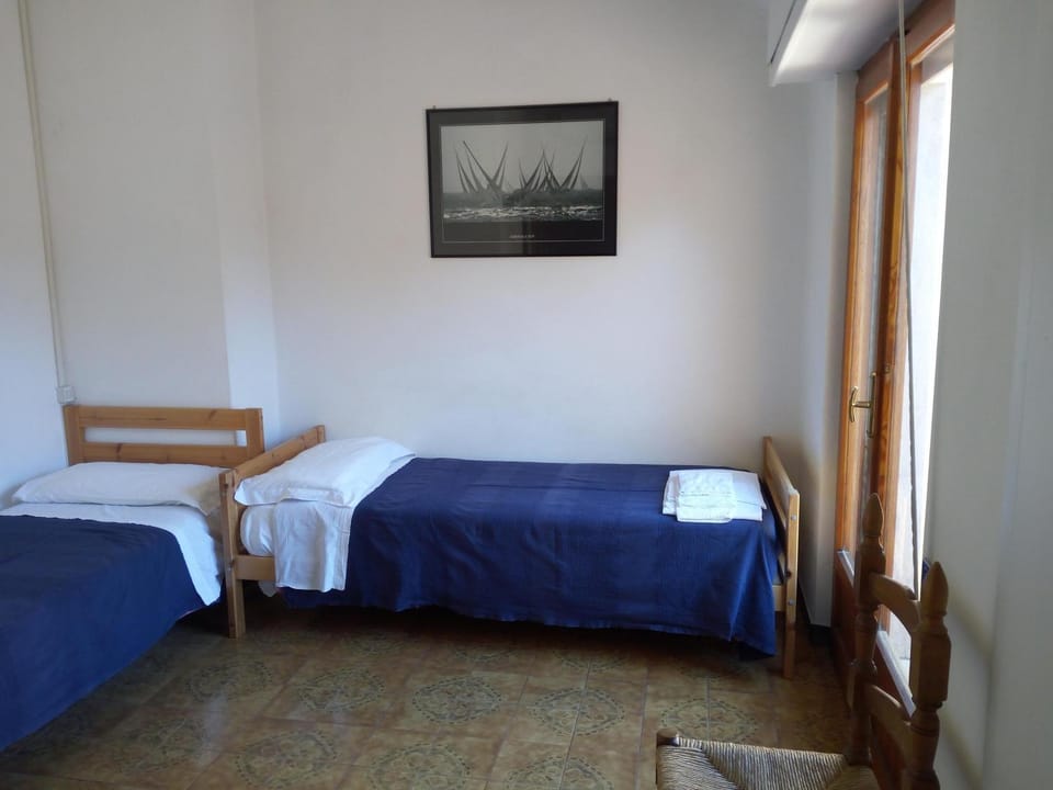 Property building, Living room, Bedroom