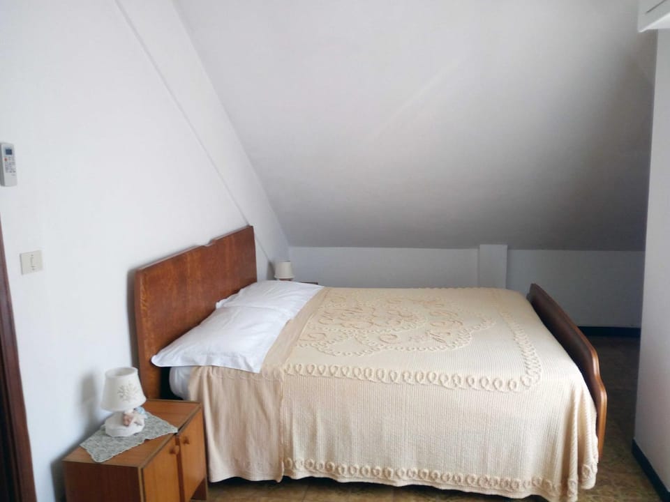 Property building, Living room, Bedroom