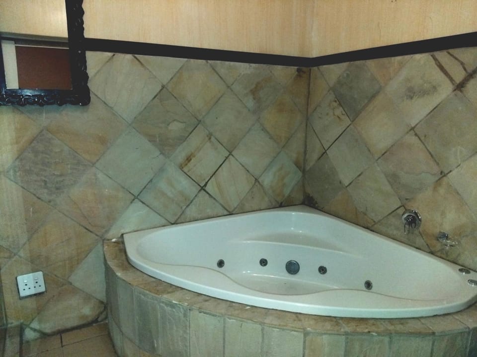 Siyajabula Guesthouse Bed and Breakfast in KwaZulu-Natal