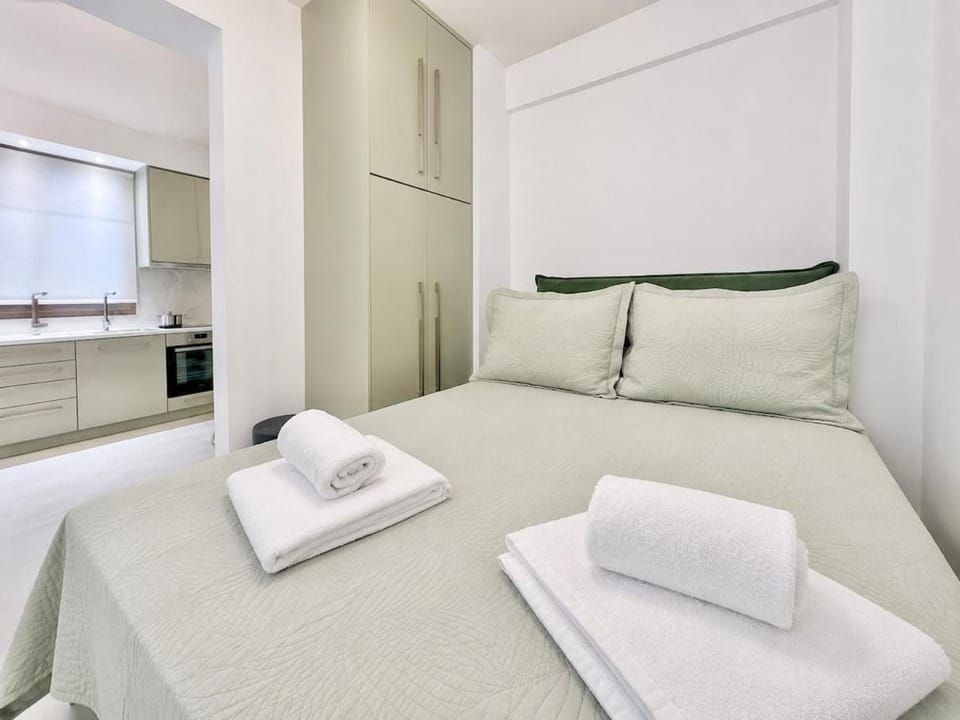 Galleria Romvis - V by ΜΡS Apartment in Athens