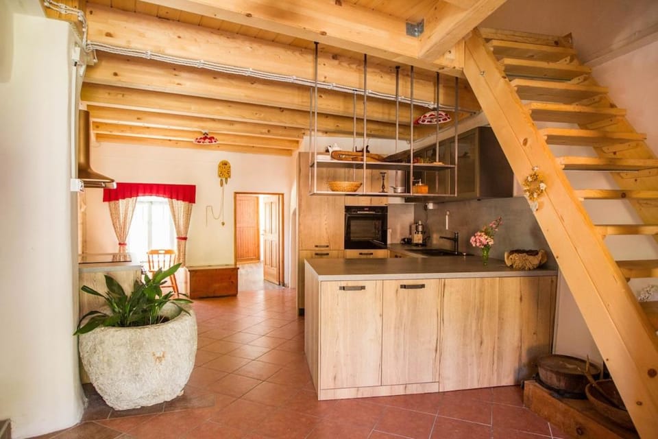 Alpine Holiday House with Jacuzzi and Stunning Views House in Slovenia