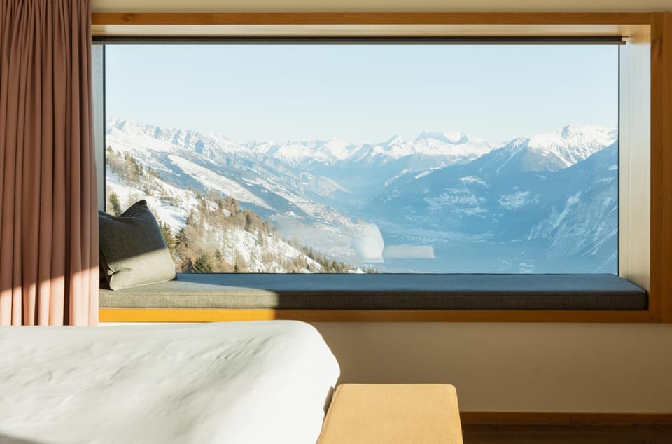 Natural landscape, Winter, Bedroom, Mountain view