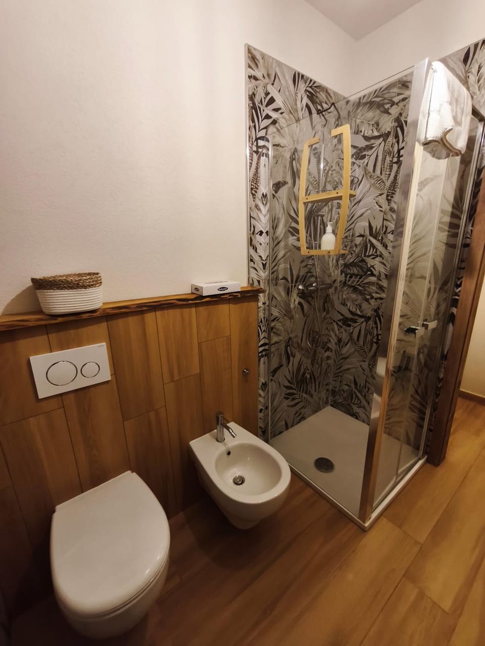 Shower, Bathroom, bidet