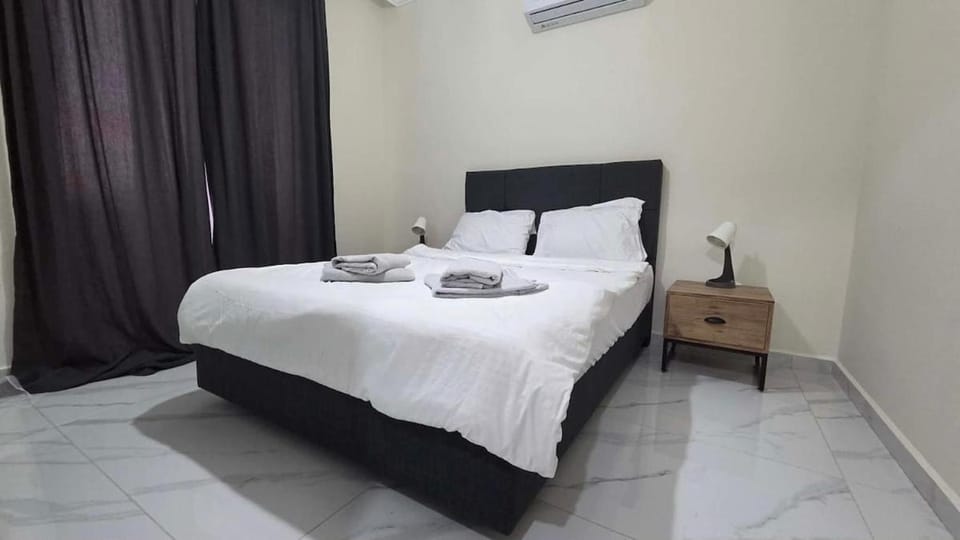 Royal Sun Elite Apartment by Long Beach Apartment in Famagusta District