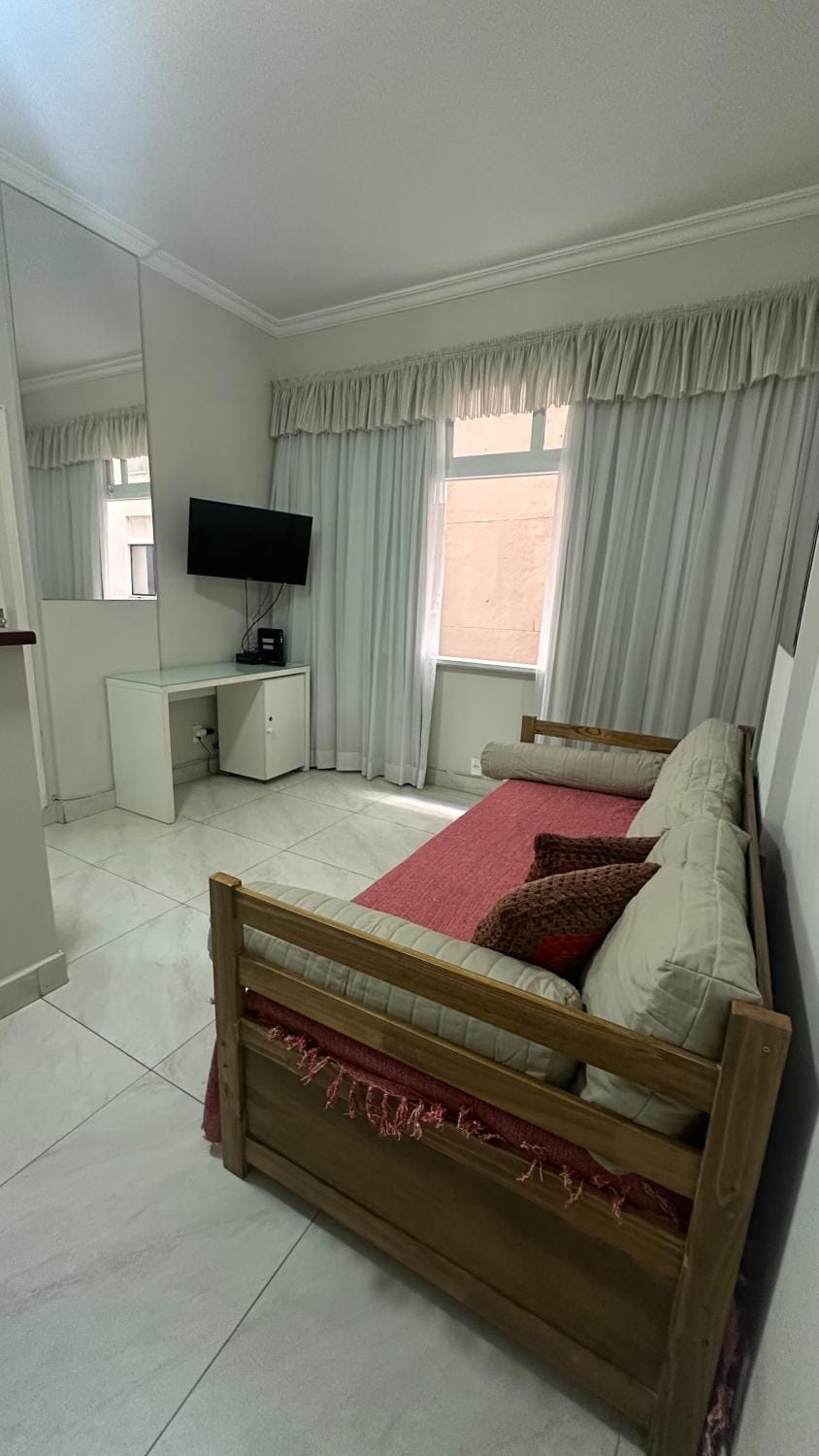 Aconchegante Beira-Mar Copacabana Passos da Praia Apartment in Rio de Janeiro