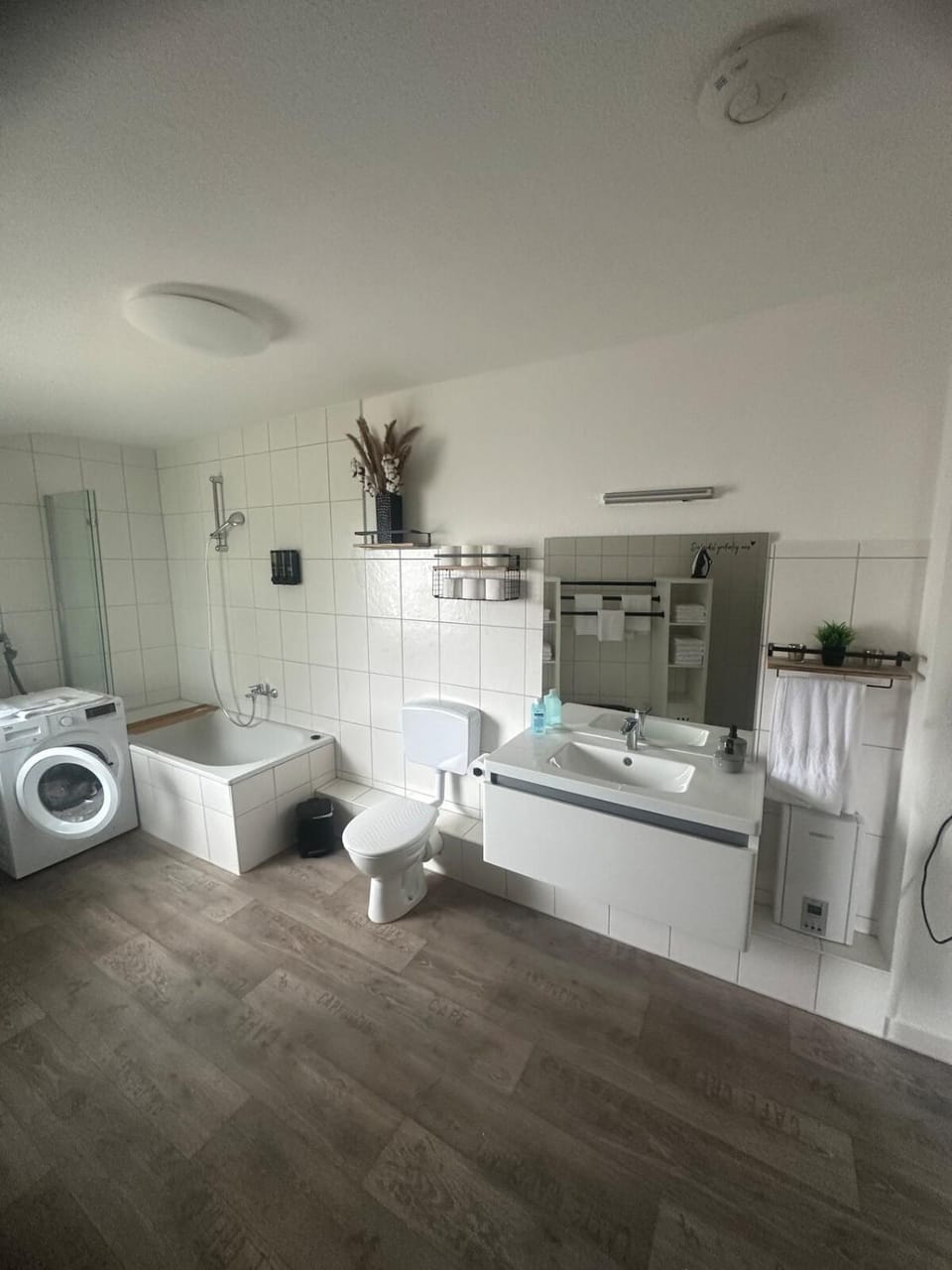Toilet, Bathroom, Bath, towels
