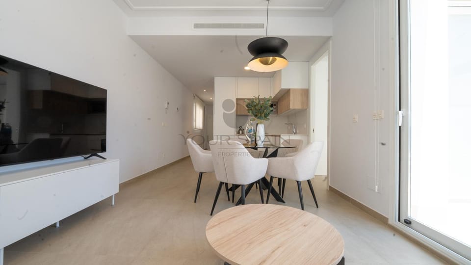 TV and multimedia, Kitchen or kitchenette, Living room, Dining area, air conditioner