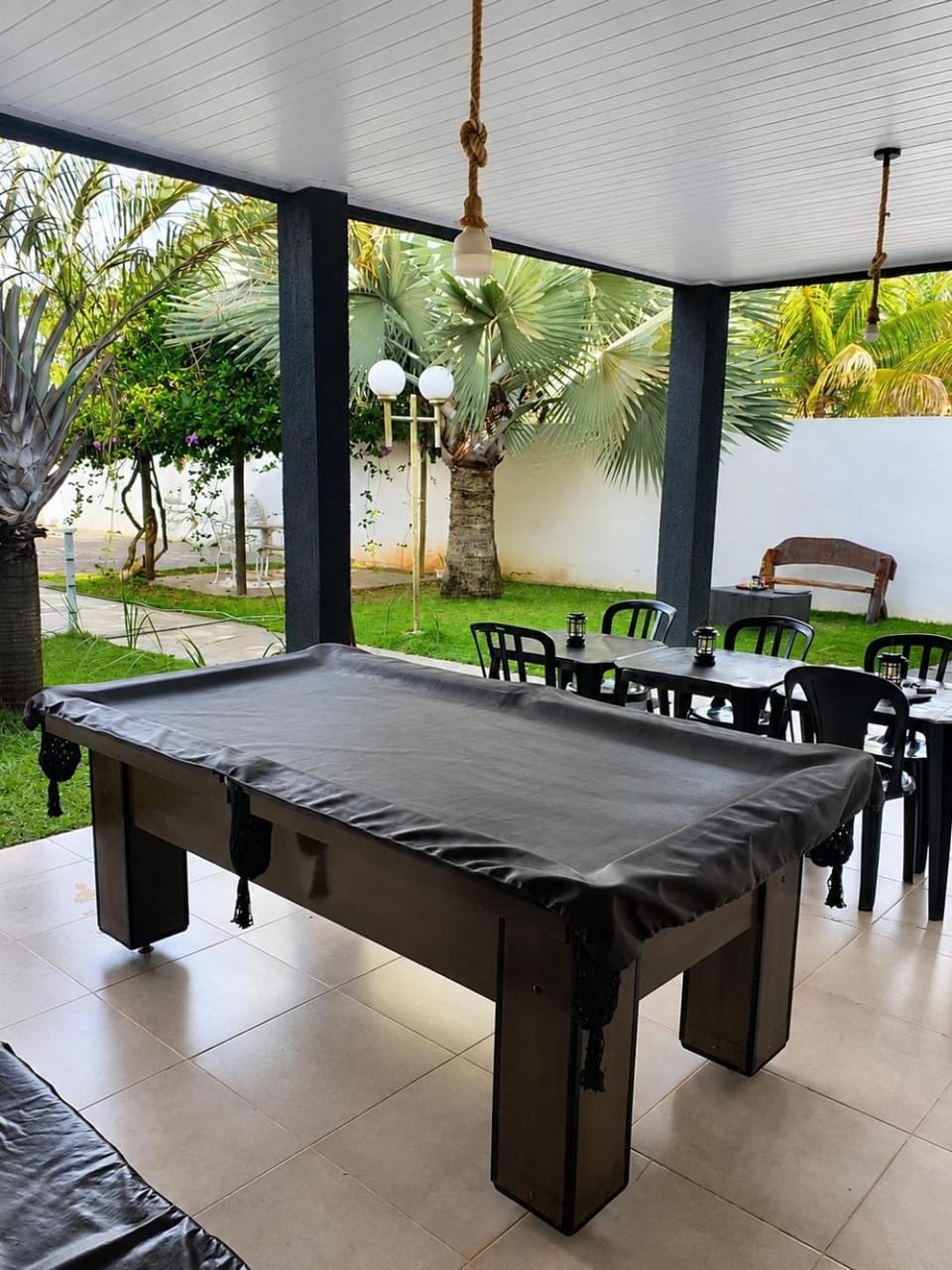 Casa com piscina, ofurô quente, sinuca, roupa de cama incluso e aceitamos pet PARCELAMOS ATÉ 12x no Cartão De Crédito Sem Juros House in State of Goiás