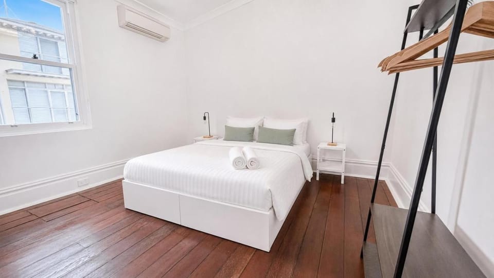 Bed, Photo of the whole room, Bedroom, towels, air conditioner