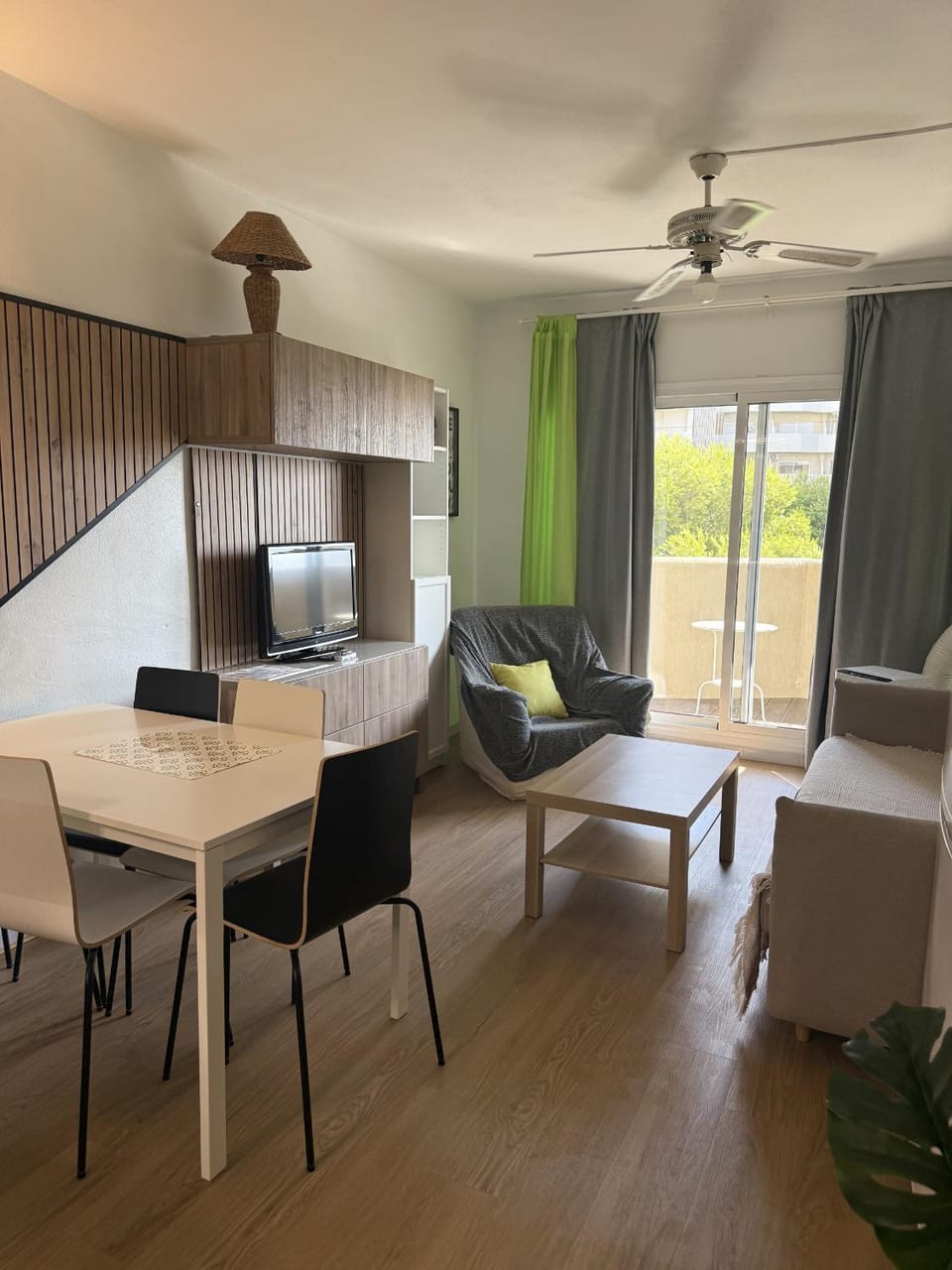Apartment with Sea View in Benalbeach Apartment in Benalmadena