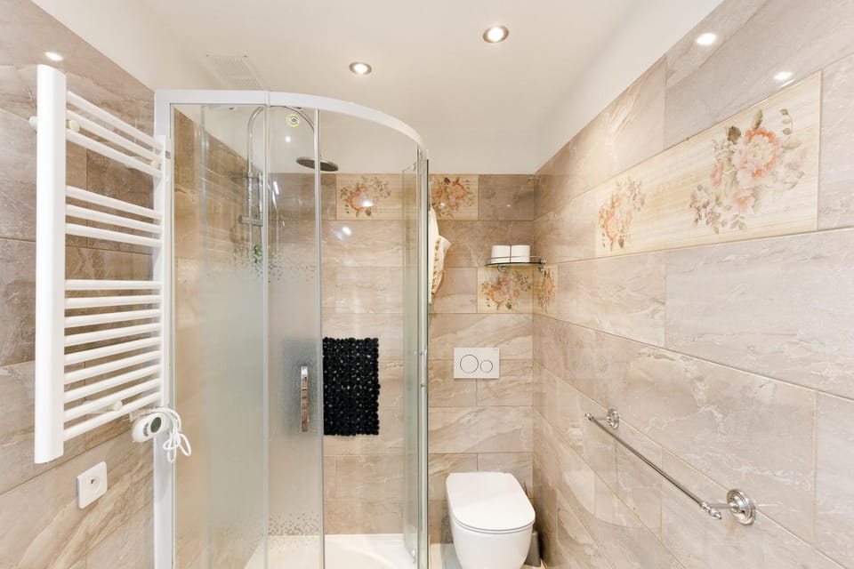 Upstays cosy studio near Palais Apartment in Cannes