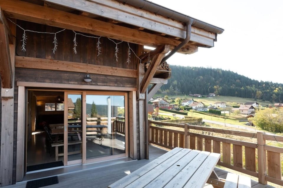 Chalet Les Papis Heated Pool Sauna Lake View Gérardmer Chalet in Gérardmer