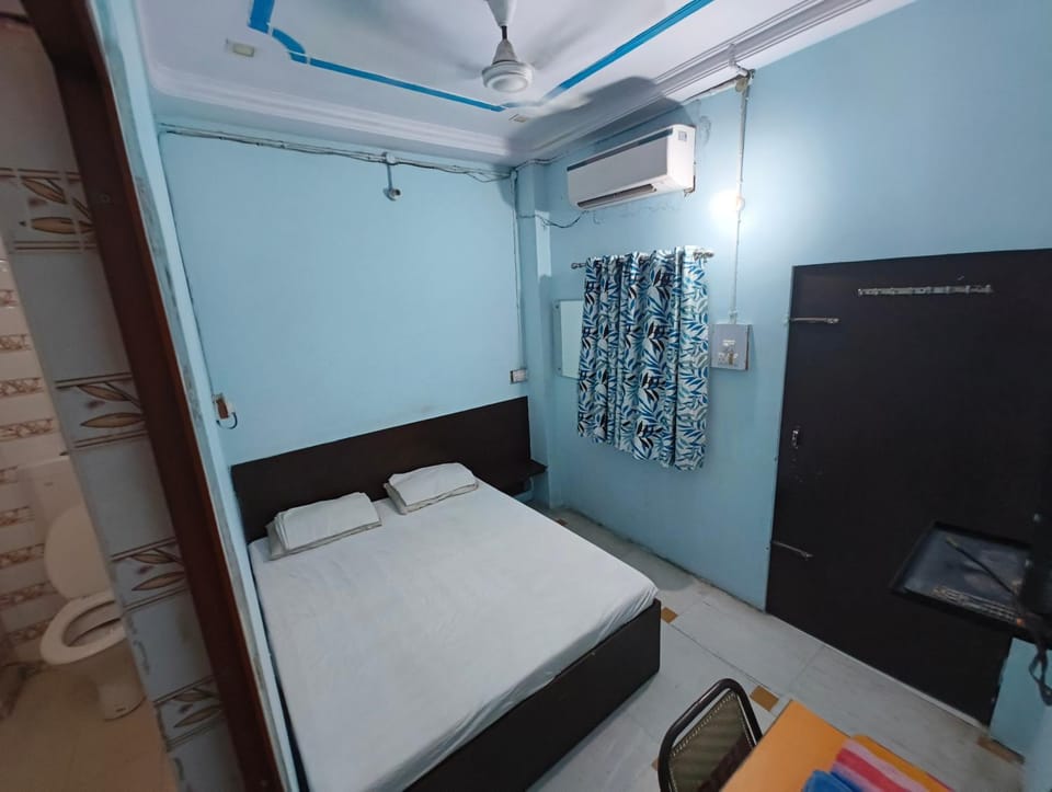 Hotel Geetanjali Hotel in Lucknow