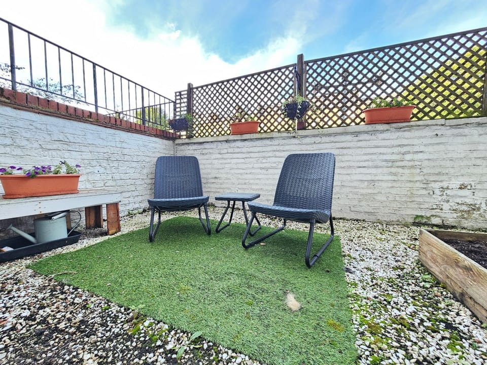 The Suite Spot - Barons Court Apartment in City of Westminster