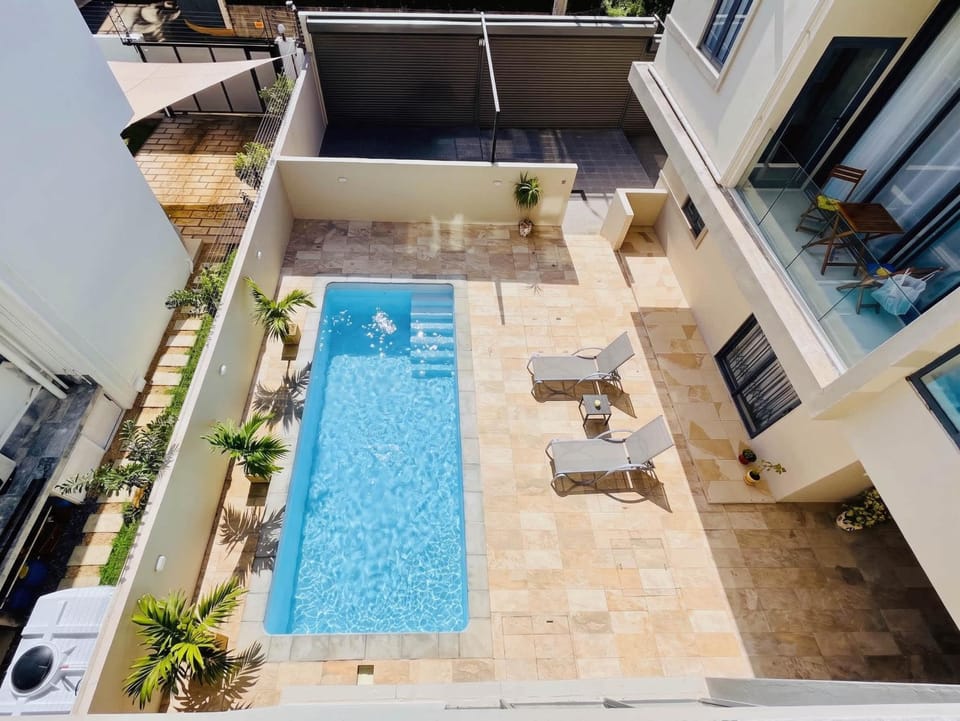 Pool view, Swimming pool