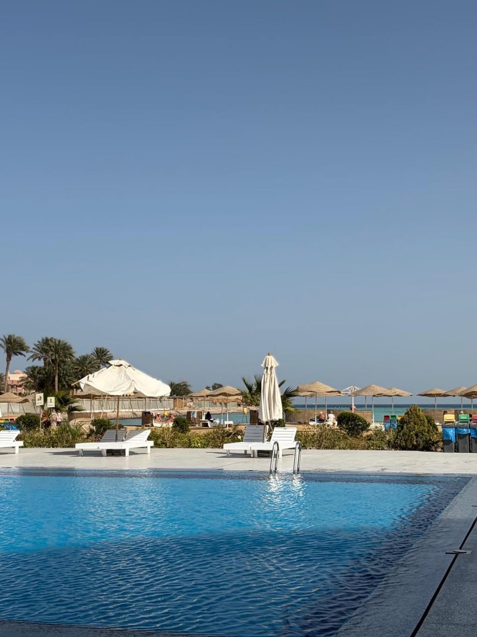 Luxury free Wi-Fi Sea View C415 Apartment in Hurghada