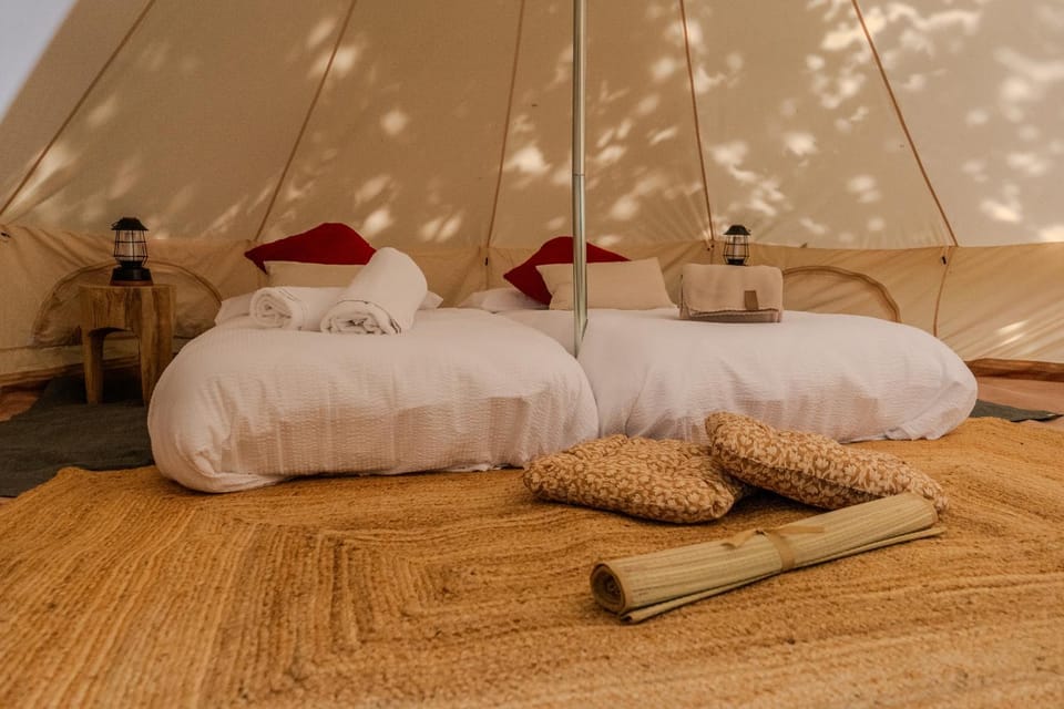 Paradise Glamping Luxury tent in Châtillon