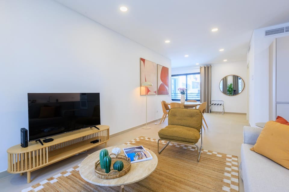 TV and multimedia, Seating area