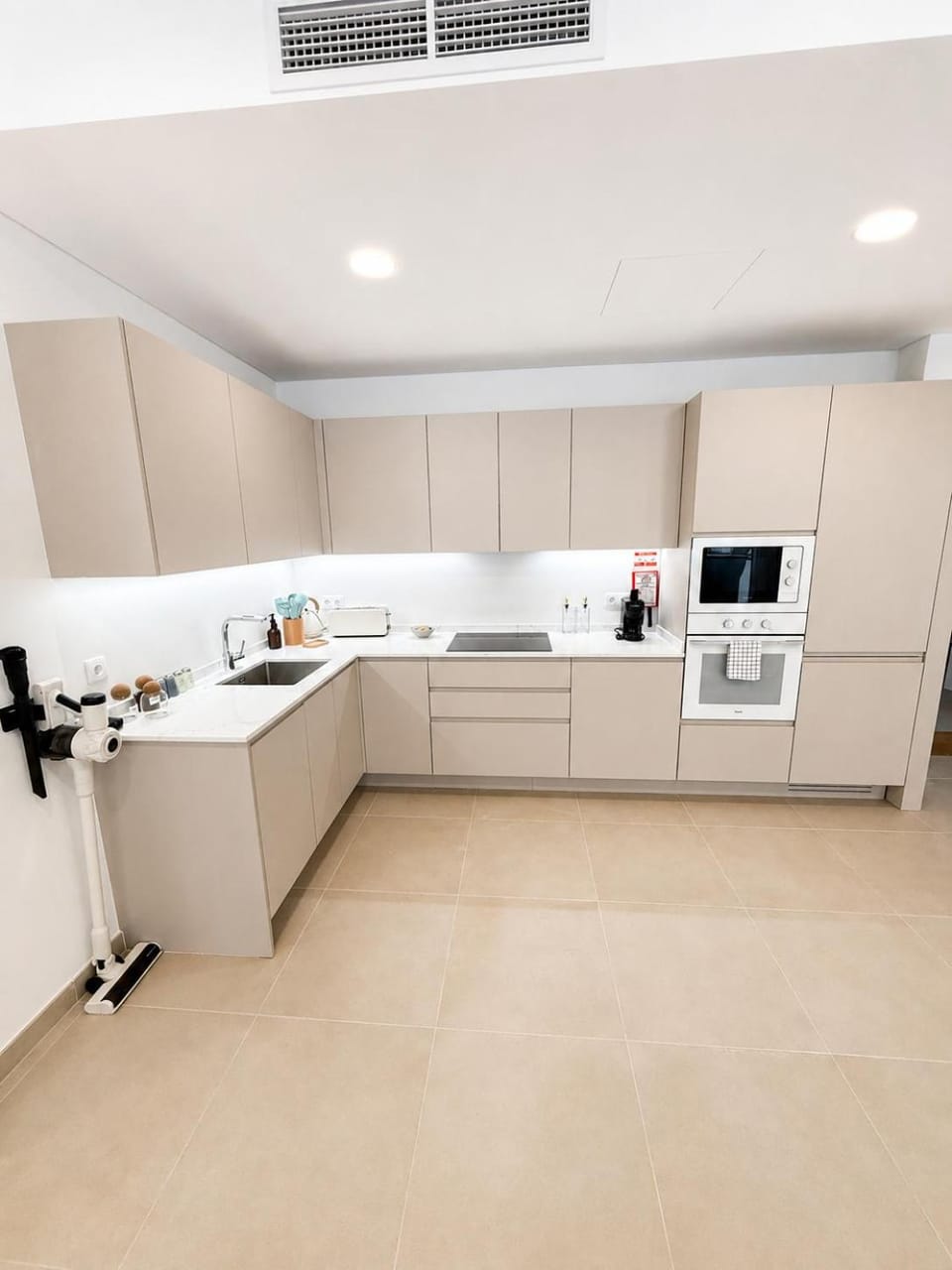 TERRA Blue Brand New 1BR w Private Garage Apartment in Faro