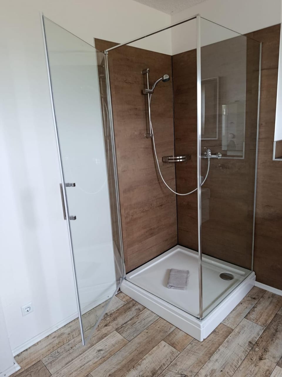 Große Ferienwohnung mit Garten - 10 Minuten von Templin Apartment in Templin