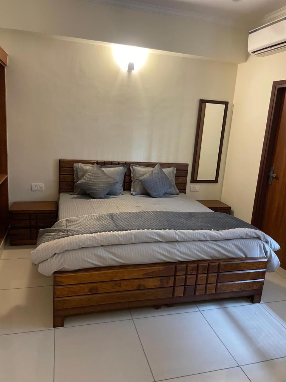 Kingship Hotel Hotel in Uttar Pradesh