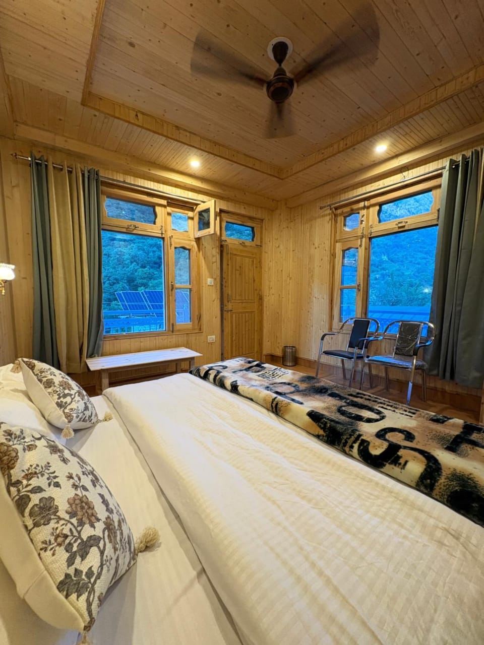 Mokash Homestay Tirthan Vacation rental in Himachal Pradesh
