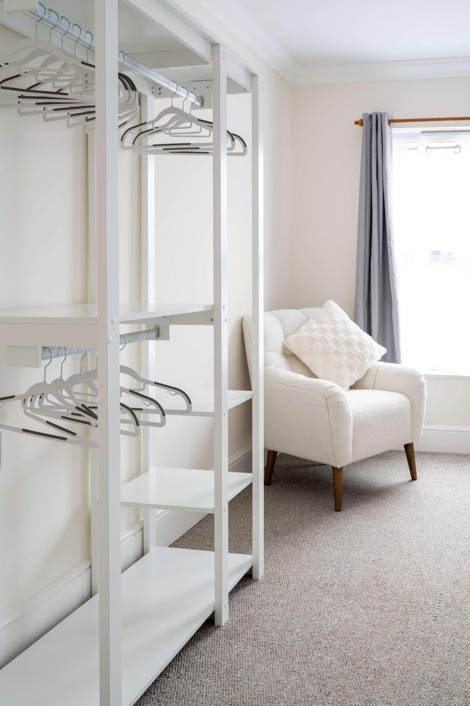 Bedroom, wardrobe