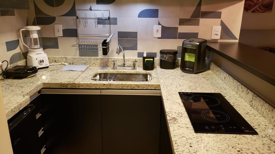 Coffee/tea facilities, Kitchen or kitchenette, minibar, toaster