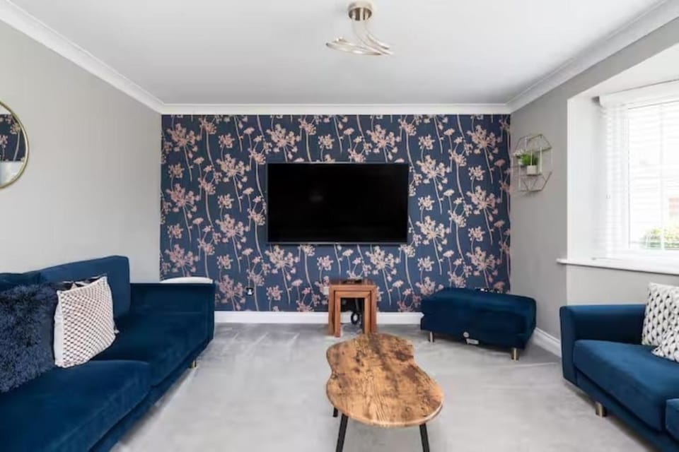 TV and multimedia, Living room