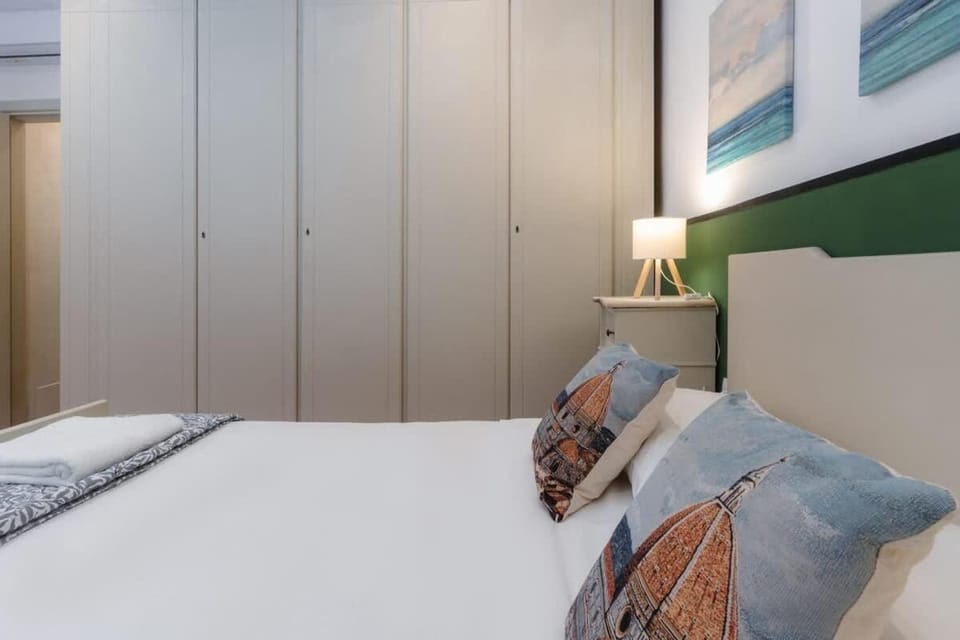 Ground-Floor Retreat Steps from SMN Station House in Florence