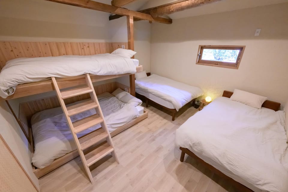 Bed, Bedroom, bunk bed
