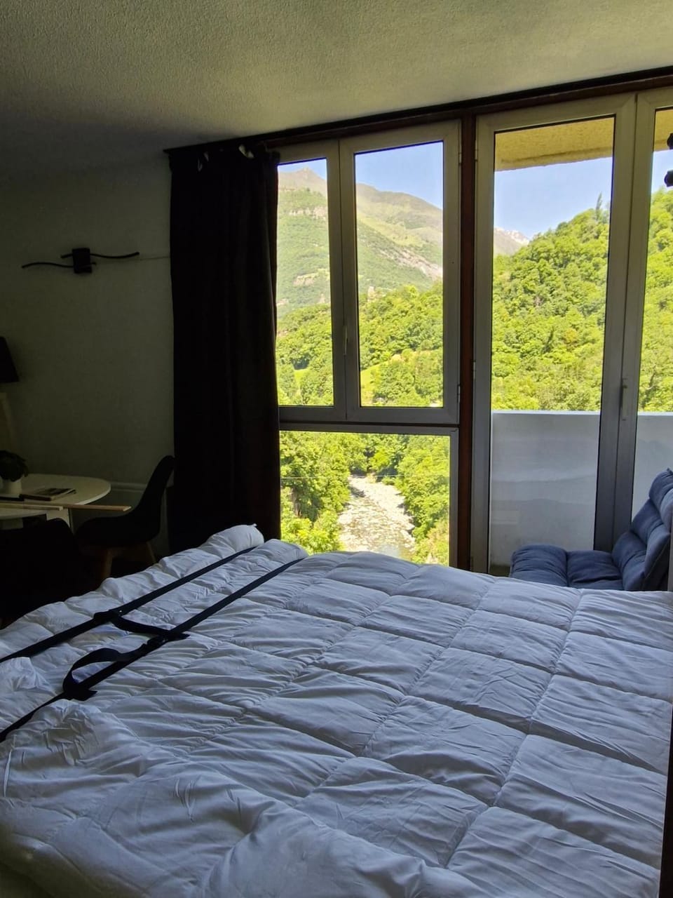 Studio avec balcon proche ski et thermes Apartment in Luz-Saint-Sauveur