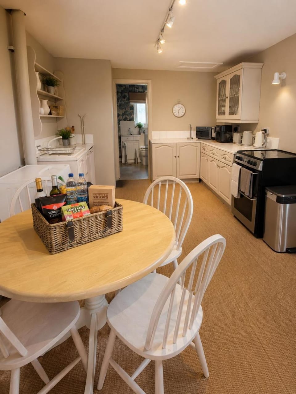Paddock View Loft Countryside Retreat Apartment in Dewsbury