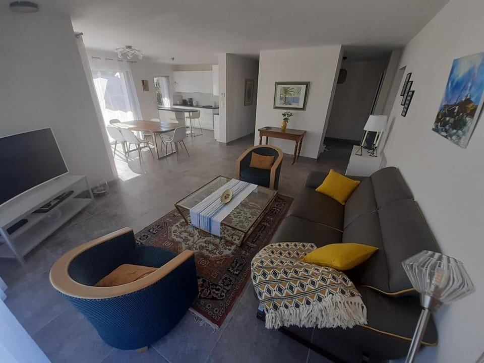 Maison contemporaine au Cabellou plage, Concarneau House in Concarneau
